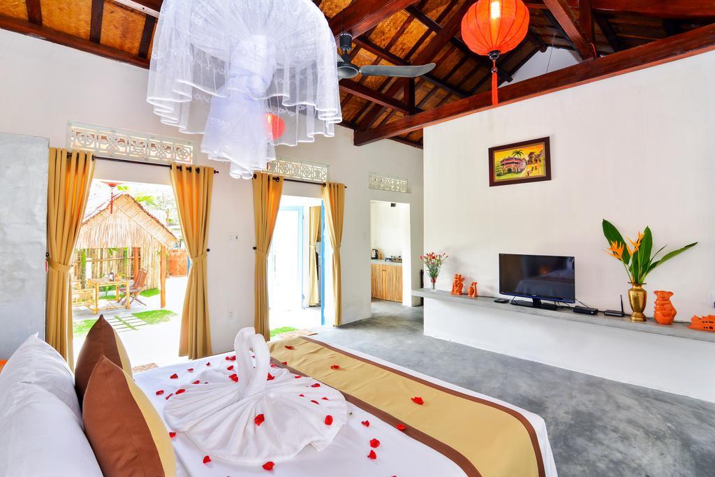 Local Beach Homestay Hoi An Exterior photo